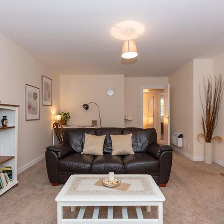 Central St Andrews 2 Bed Apartment - Free Parking المظهر الخارجي الصورة